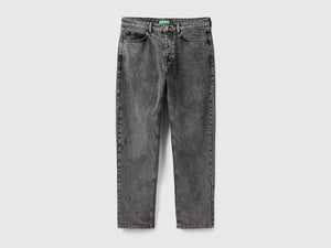 Jeans cinque tasche effetto used