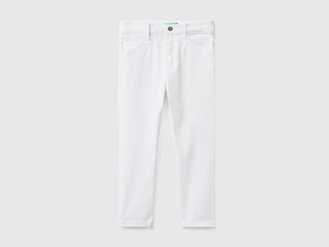 Pantaloni slim fit cinque tasche