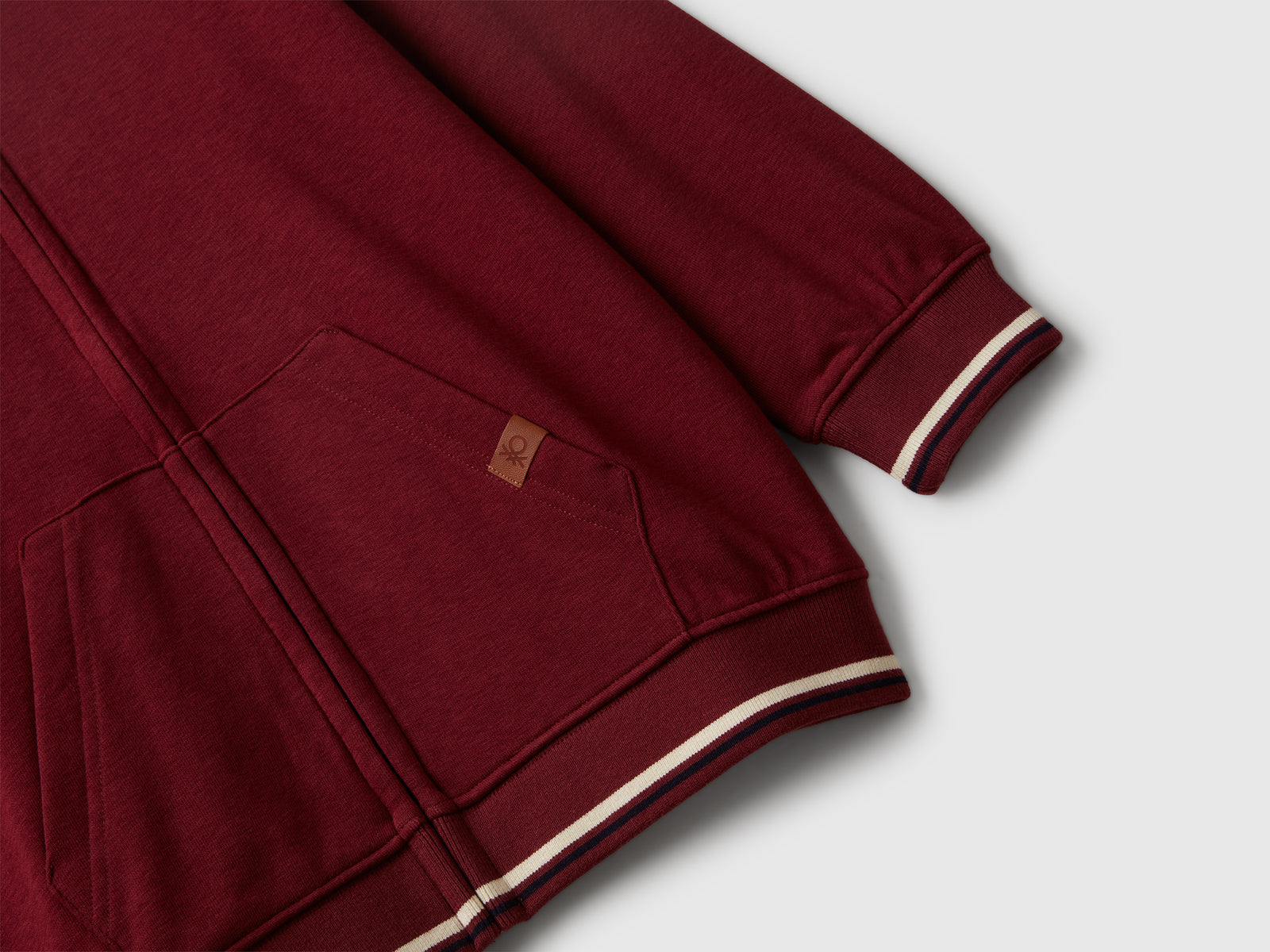 Felpa over fit con stampa da bambino bordeaux 3 | Benetton Outlet
