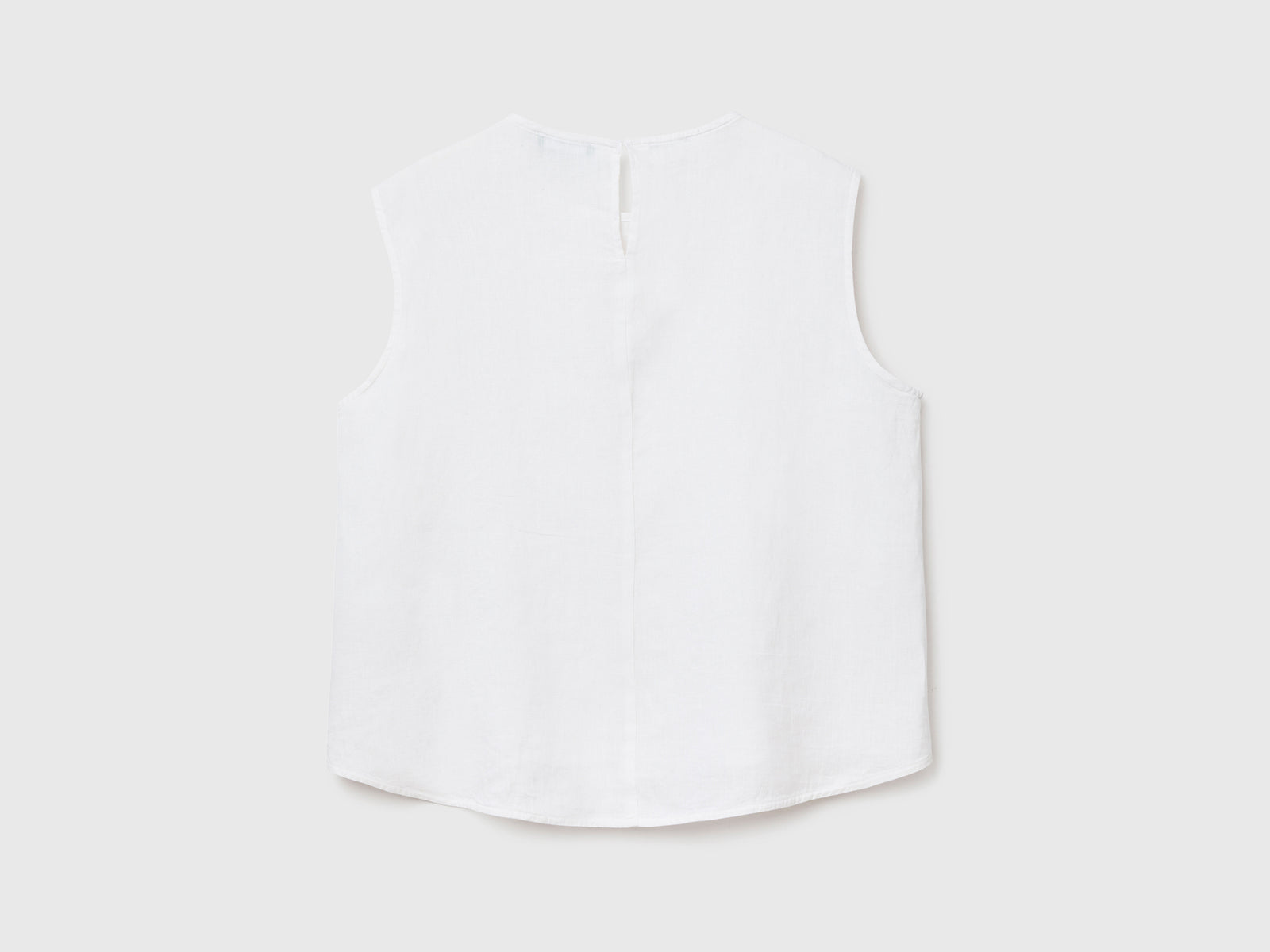 Camicetta girocollo leggera senza manica dal taglio dritto da donna bianco 2 | Benetton Outlet