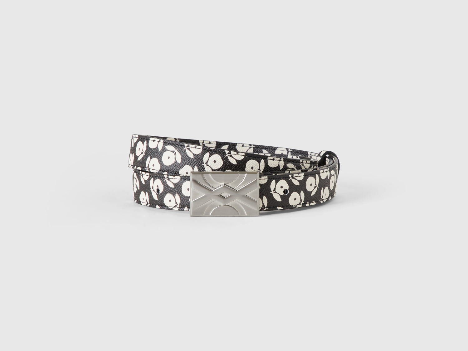 Cintura con fiori da donna nero | Benetton Outlet