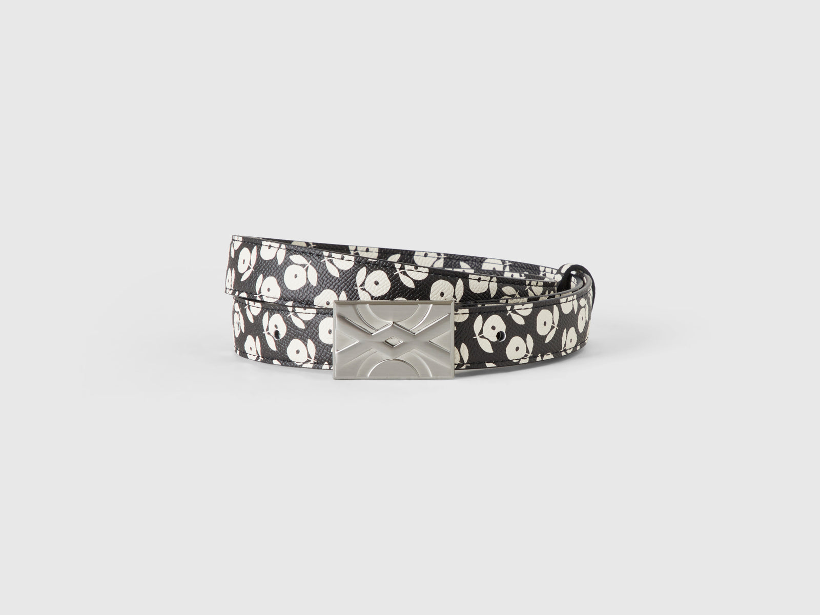 Cintura con fiori da donna nero | Benetton Outlet