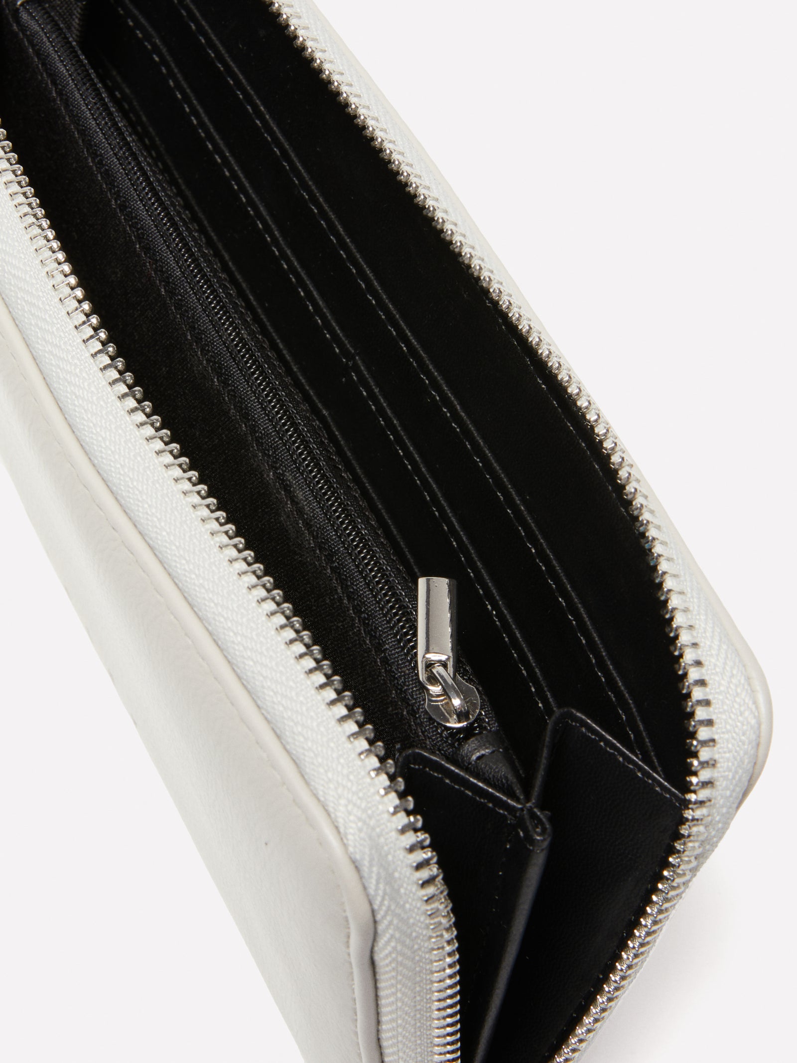 Portafoglio grande con zip da donna bianco panna 3 | Sisley Outlet