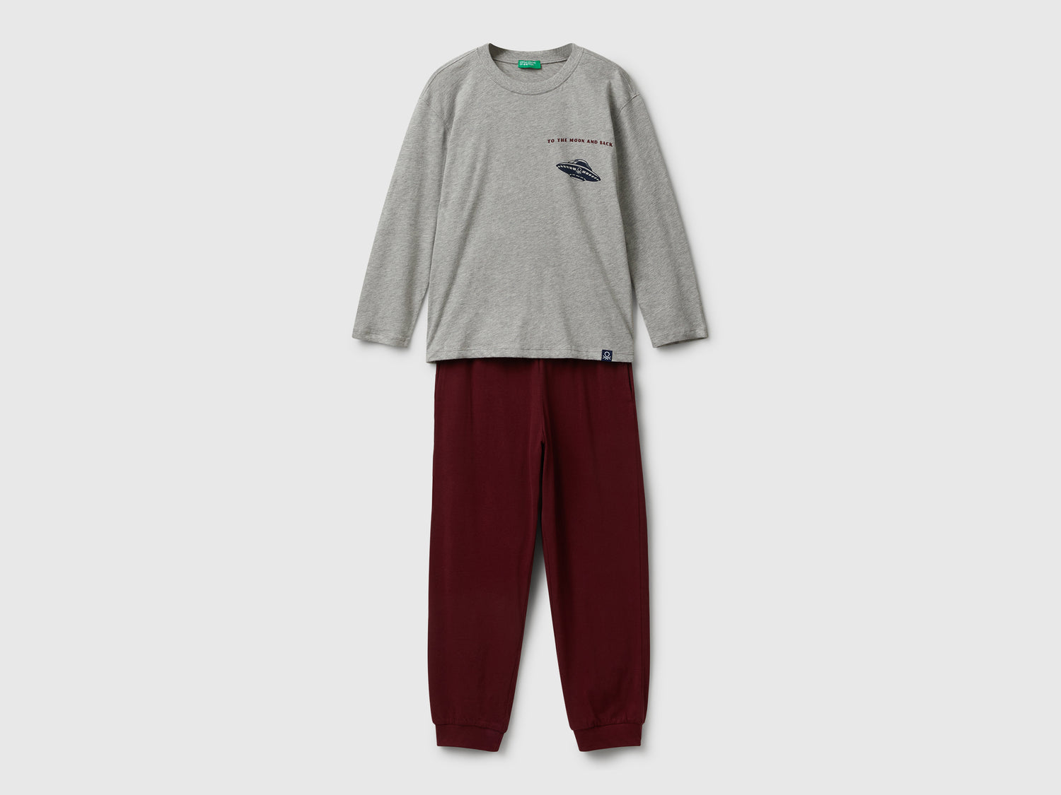 Pigiama in cotone con stampa da bambino grigio chiaro | Benetton Outlet