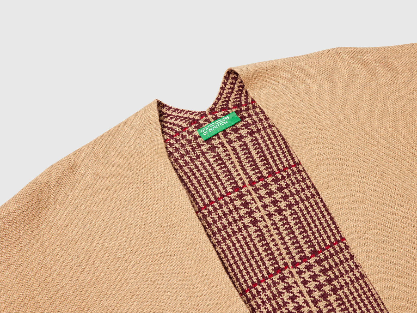 Mantella reversibile in misto cashmere da donna cammello 3 | Benetton Outlet