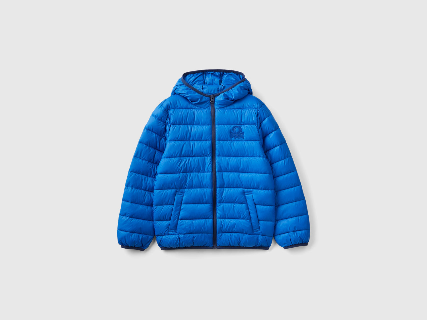 Giubbotto imbottito con cappuccio da bambino bluette | Benetton Outlet