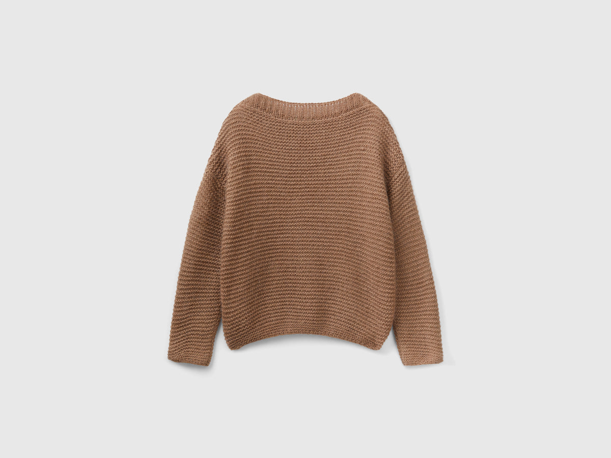 Maglia con scollo a barchetta