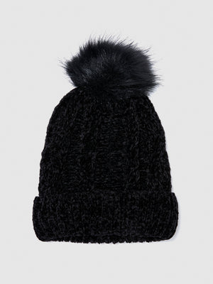 Cappello in ciniglia con pompon