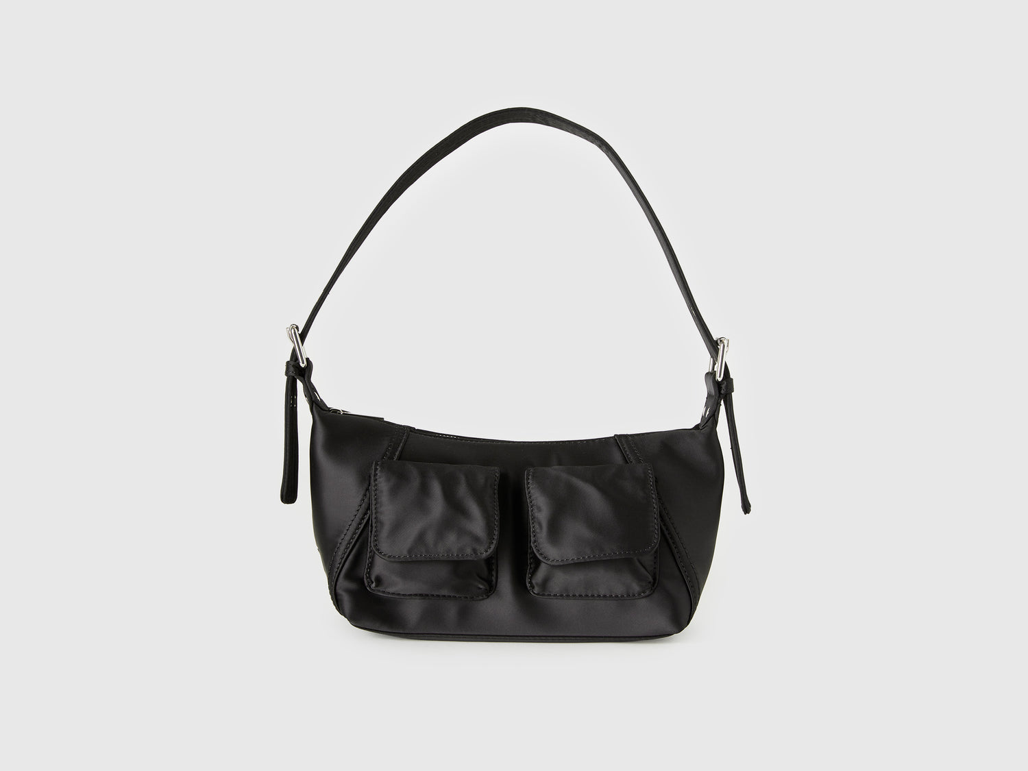 Borsa a spalla con tasche da donna nero | Benetton Outlet