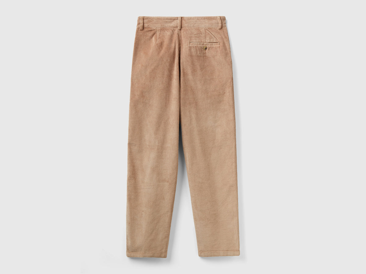 Pantaloni morbidi in velluto a coste