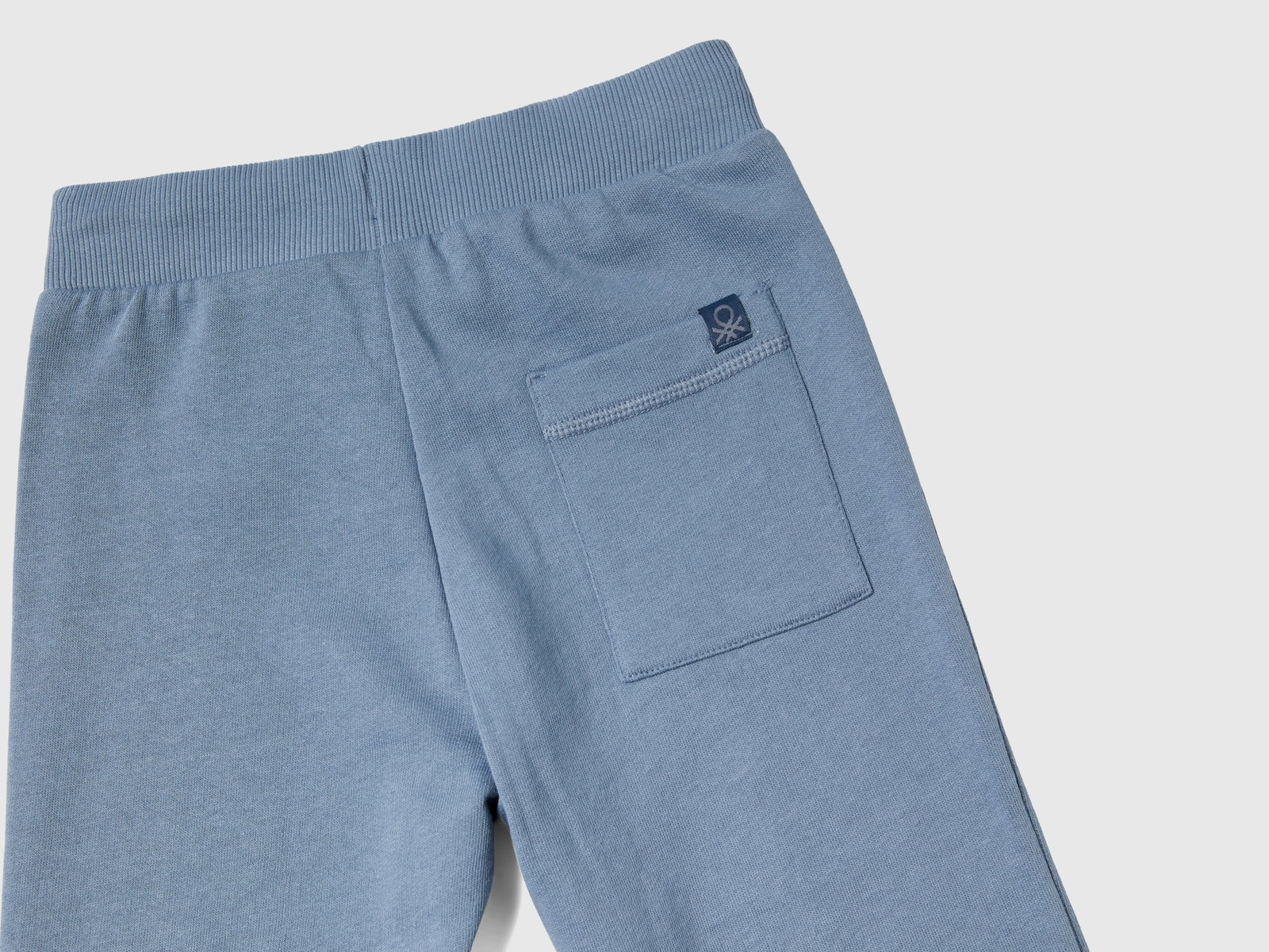Pantaloni sportivi con coulisse da bambino avio 3 | Benetton Outlet