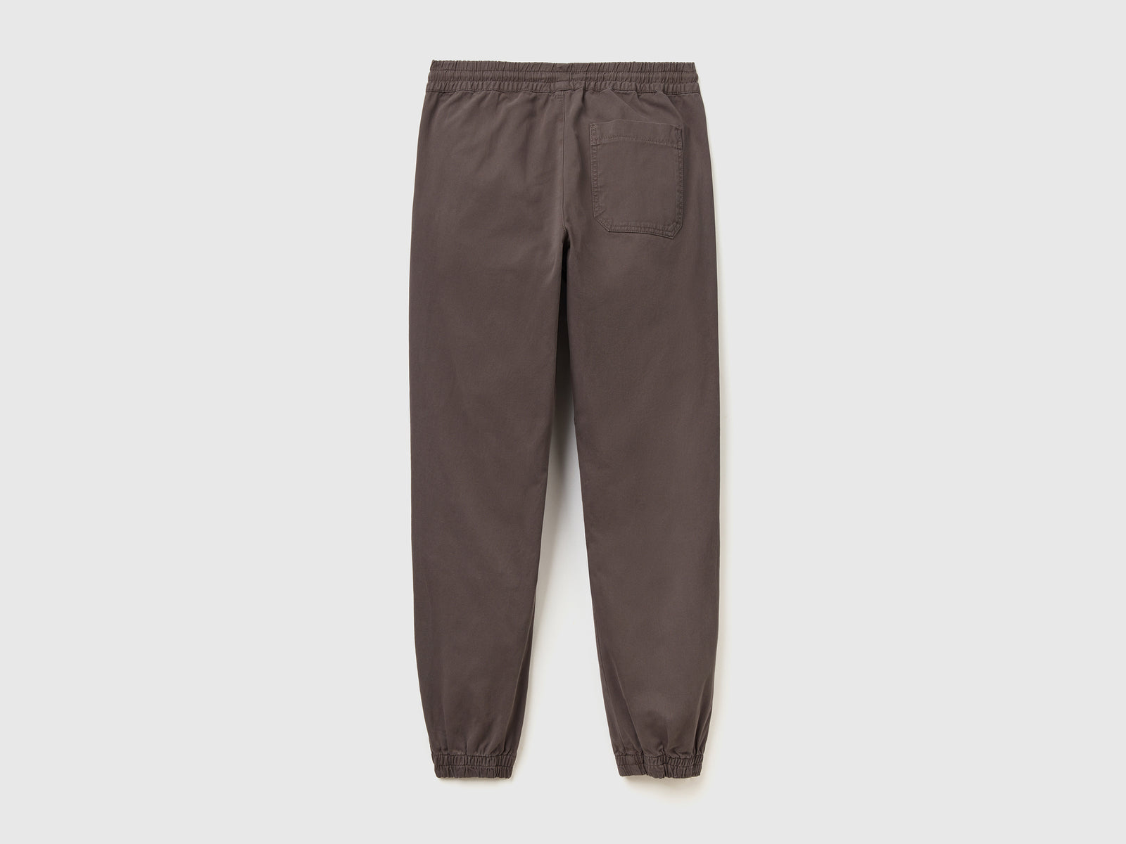Pantaloni lunghi jogger fit in puro cotone da uomo grigio scuro 2 | Benetton Outlet