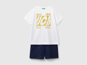 Completo t-shirt e bermuda