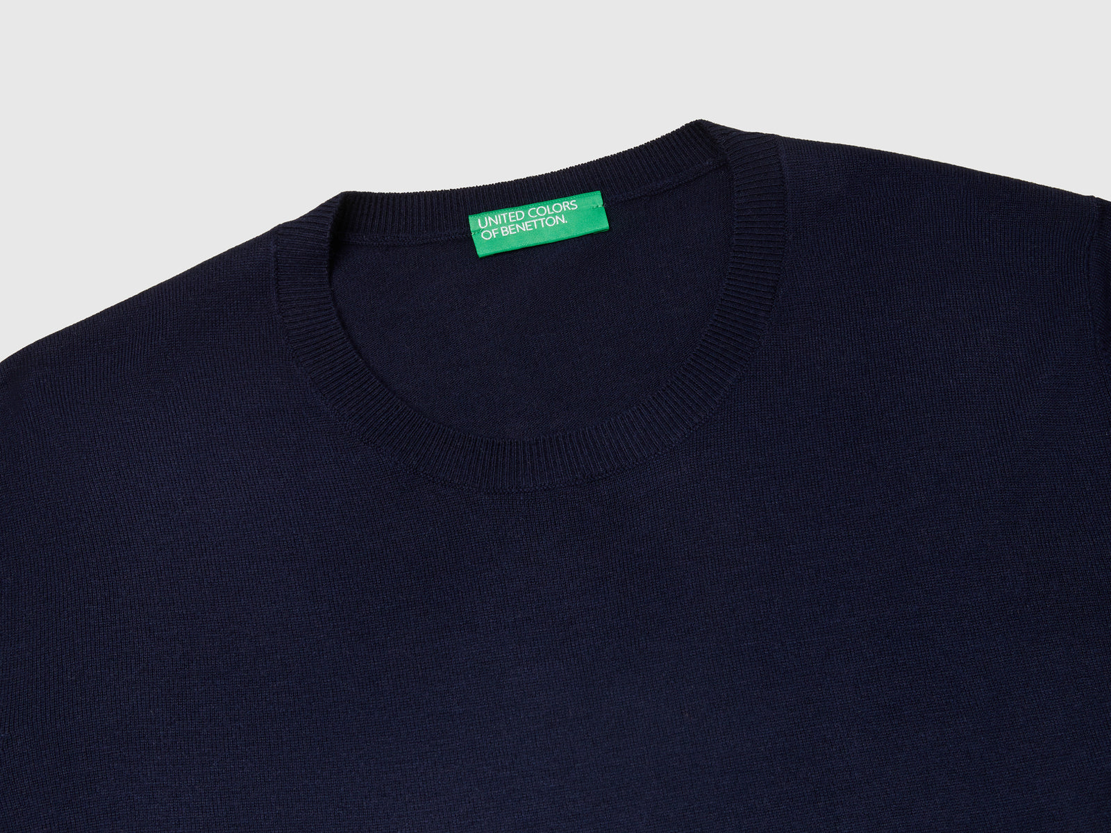 Maglia manica lunga in misto seta da donna blu scuro 3 | Benetton Outlet