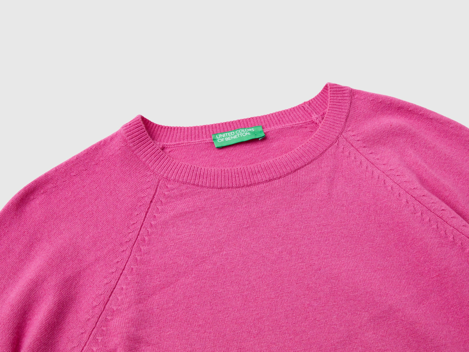 Maglia girocollo in misto lana e cashmere da donna rosa 3 | Benetton Outlet