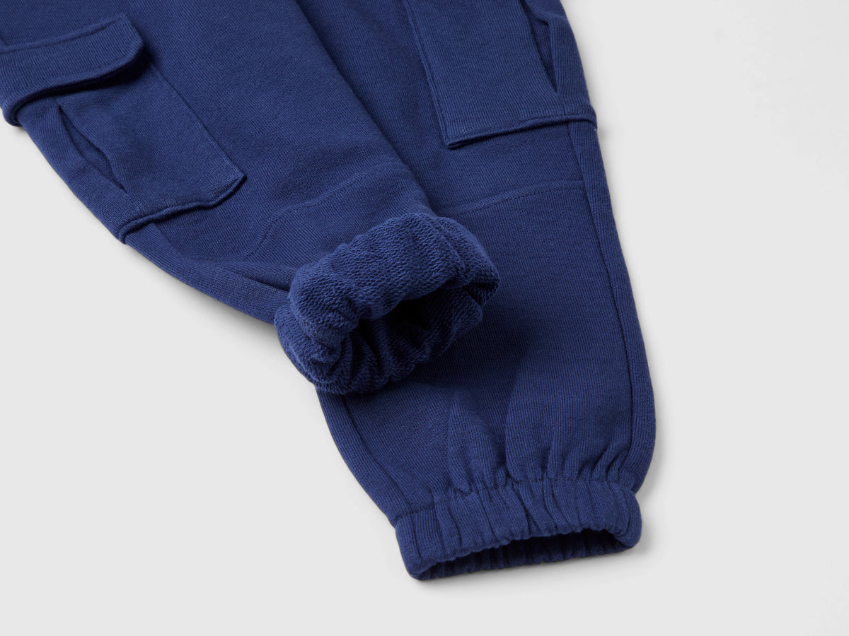 Pantaloni cargo in felpa