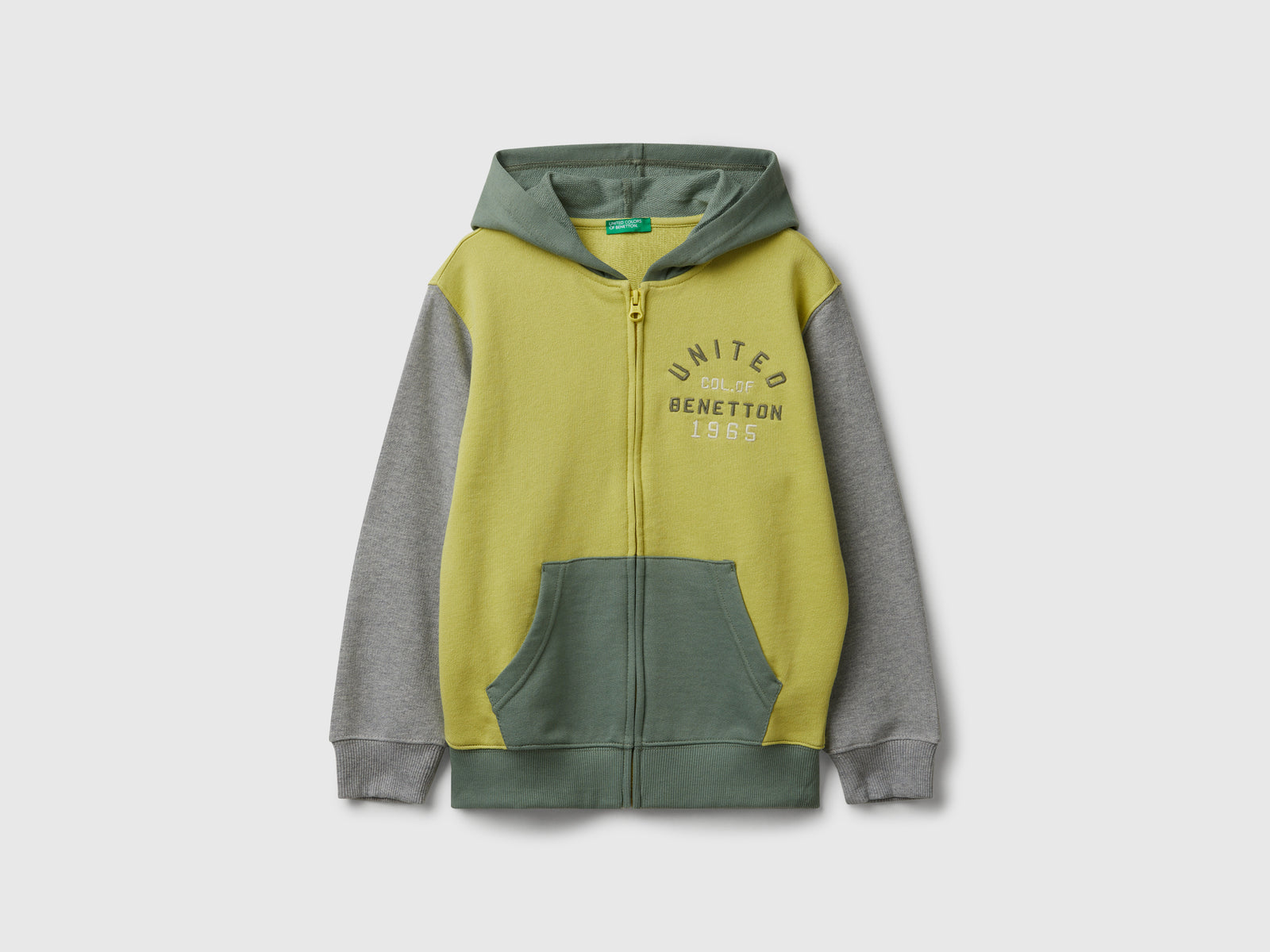 Felpa con zip e cappuccio da bambino verde oliva | Benetton Outlet