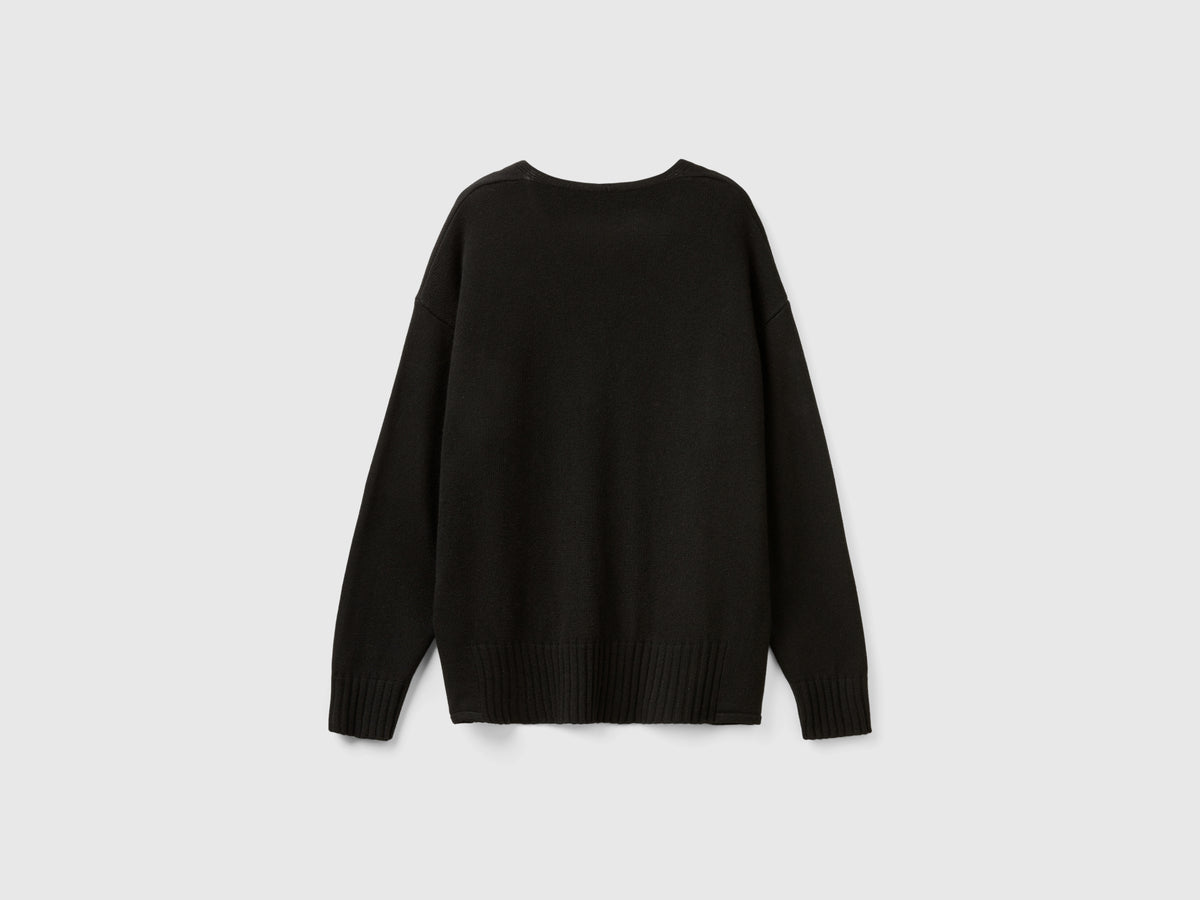 Wool blend V-neck sweater