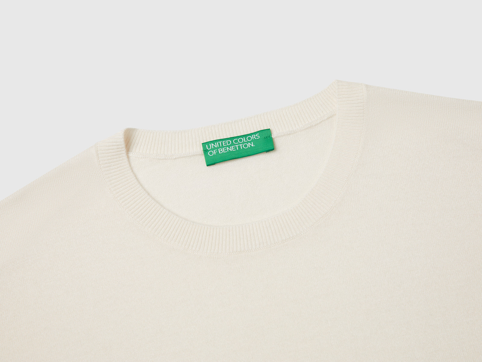 Maglia manica lunga in misto seta da donna bianco panna 3 | Benetton Outlet