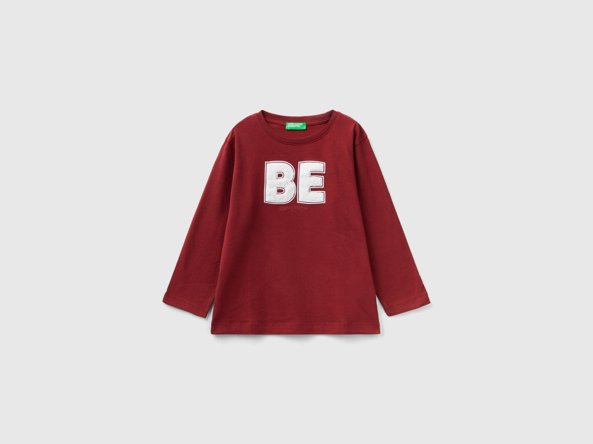 T-shirt con ricamo in spugna