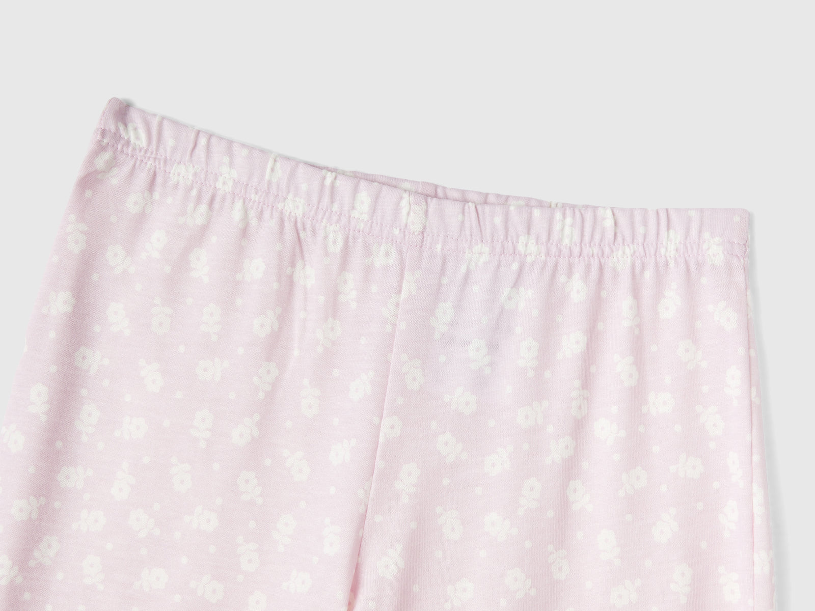 Pigiama con fiori e glitter da bambina multi-color 2 | Benetton Outlet