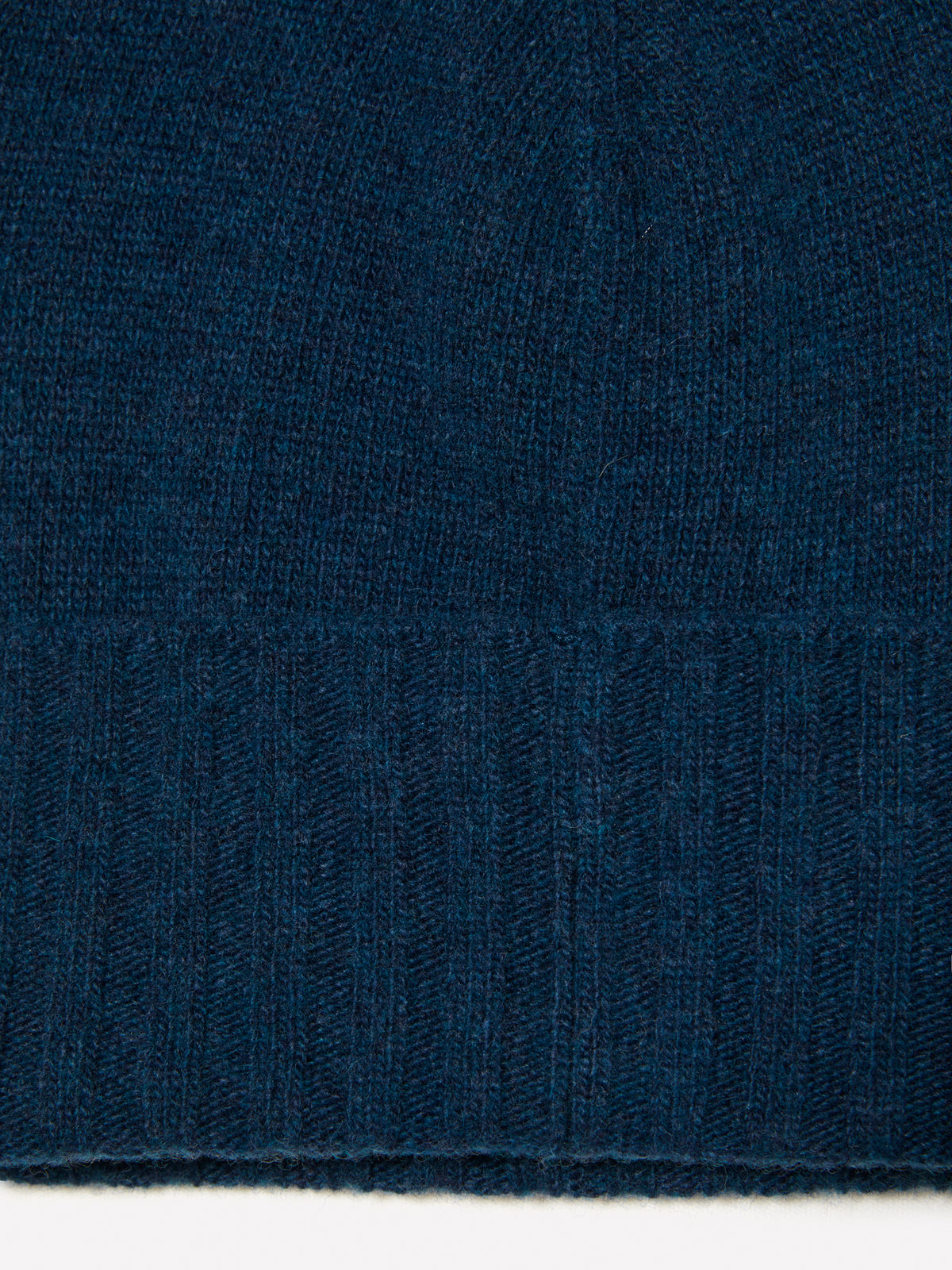 Berretto in maglia di misto lana