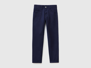 Pantaloni slim fit cinque tasche