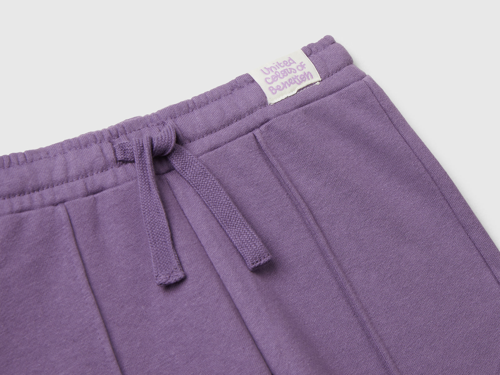 Pantaloni in felpa wide fit da bimba viola 3 | Benetton Outlet