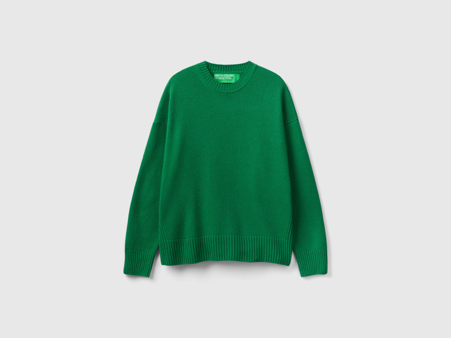 Maglia boxy fit in misto lana da donna verde | Benetton Outlet