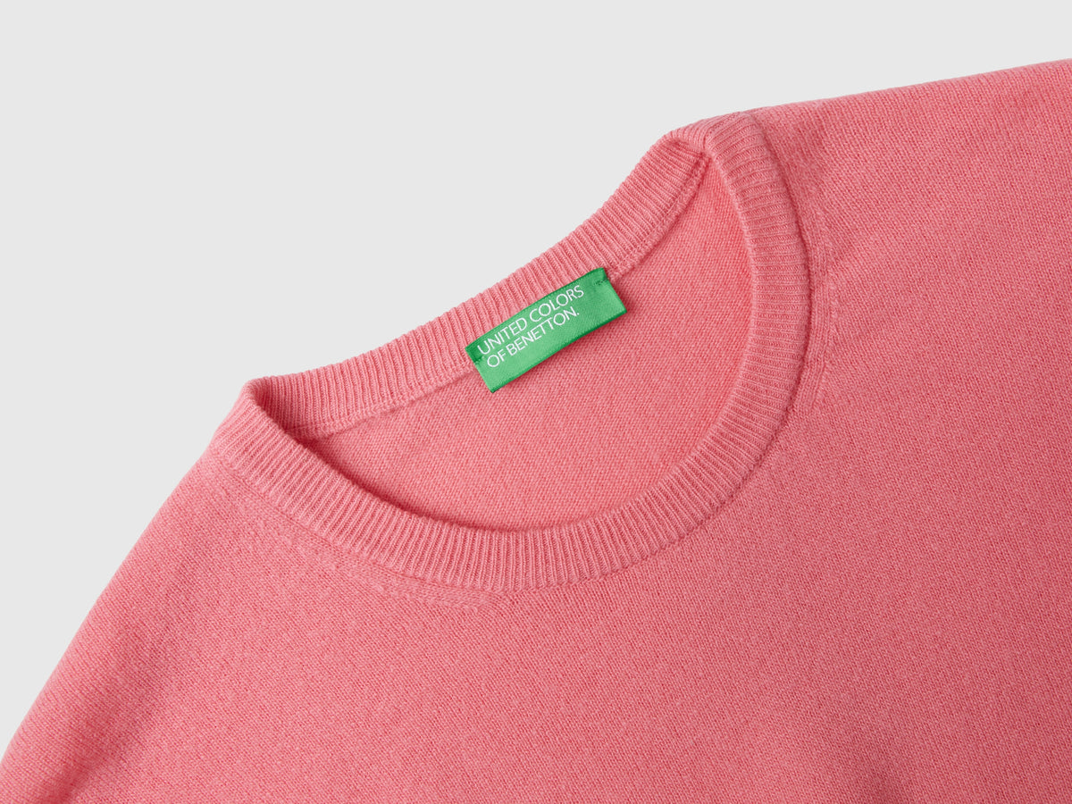 Maglia girocollo rosa in pura lana Merino