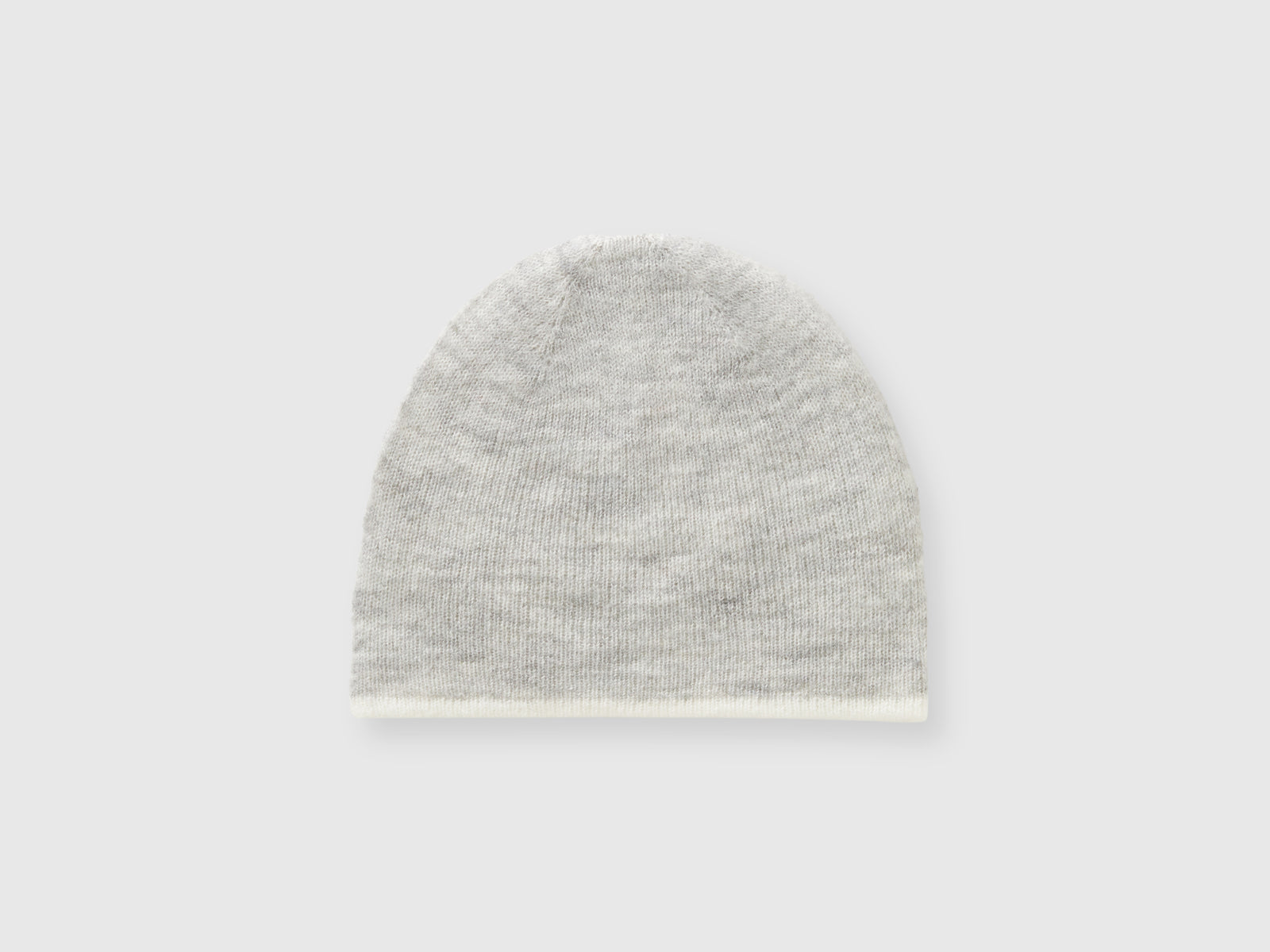 Berretto reversibile in misto viscosa da bambina grigio chiaro | Benetton Outlet