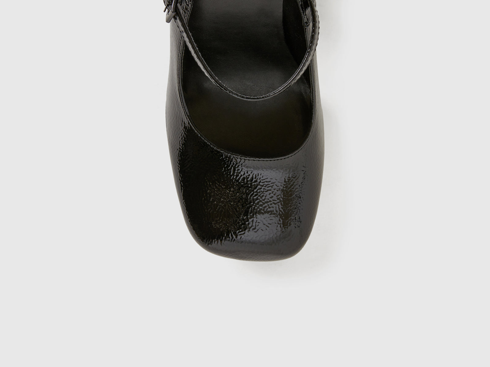 Décolleté lucide con tacco e cinturino da donna nero 3 | Benetton Outlet