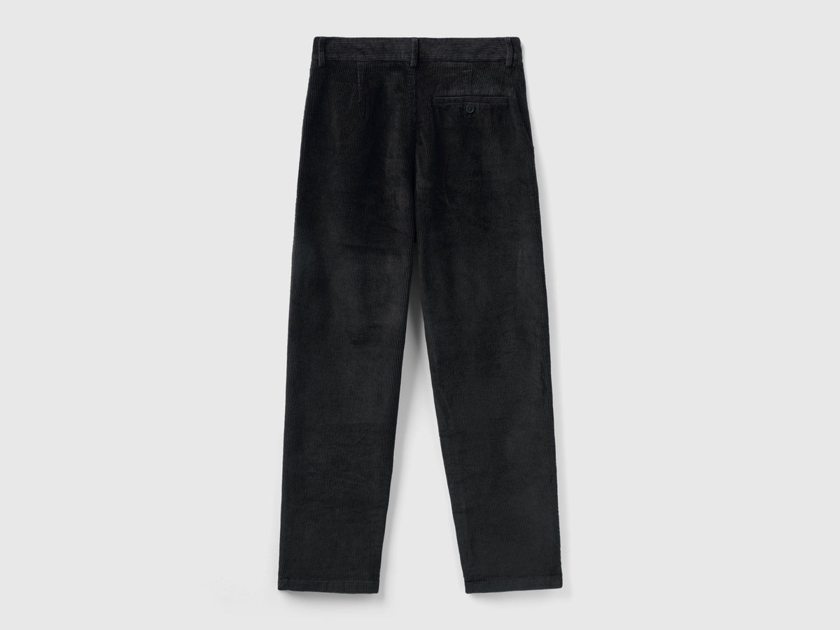 Pantaloni morbidi in velluto a coste
