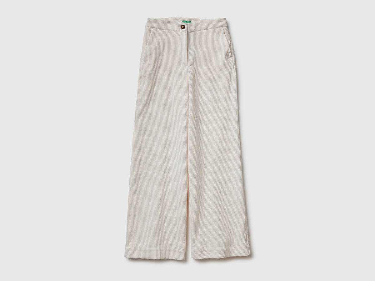 Pantaloni svasati in velluto