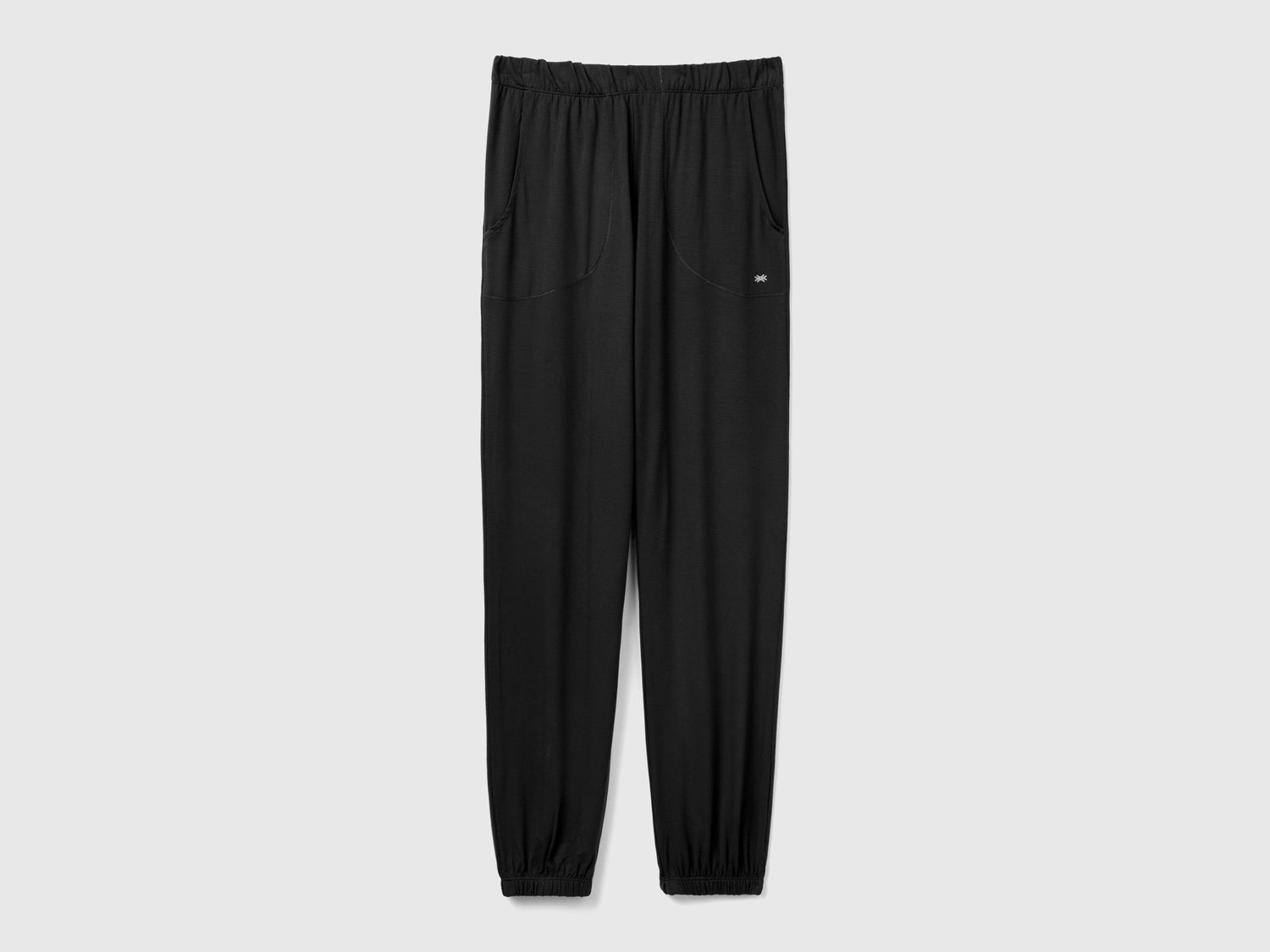 Joggers in misto viscosa stretch da donna nero | Benetton Outlet