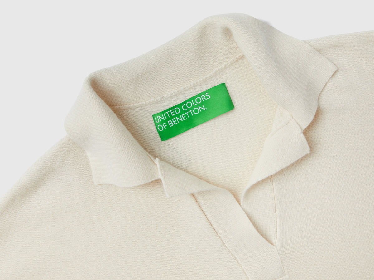 Abito in maglia con colletto