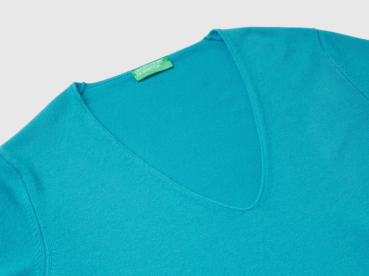 Pure Merino Wool V-Neck Sweater
