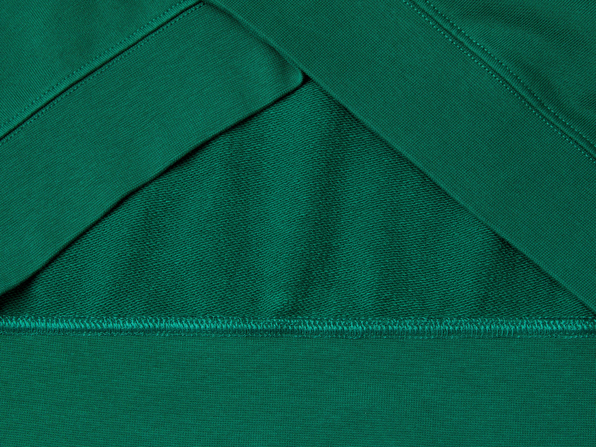 Felpa con patch logo