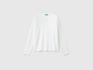 Cardigan girocollo con bottoni