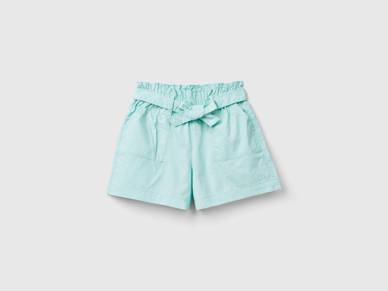 Pantaloni corti paperbag da bambina azzurro | Benetton Outlet
