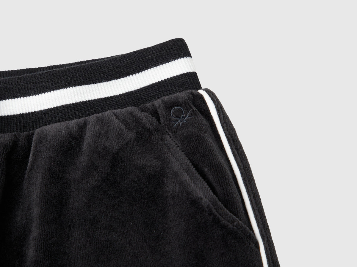 Pantaloni in ciniglia con coulisse