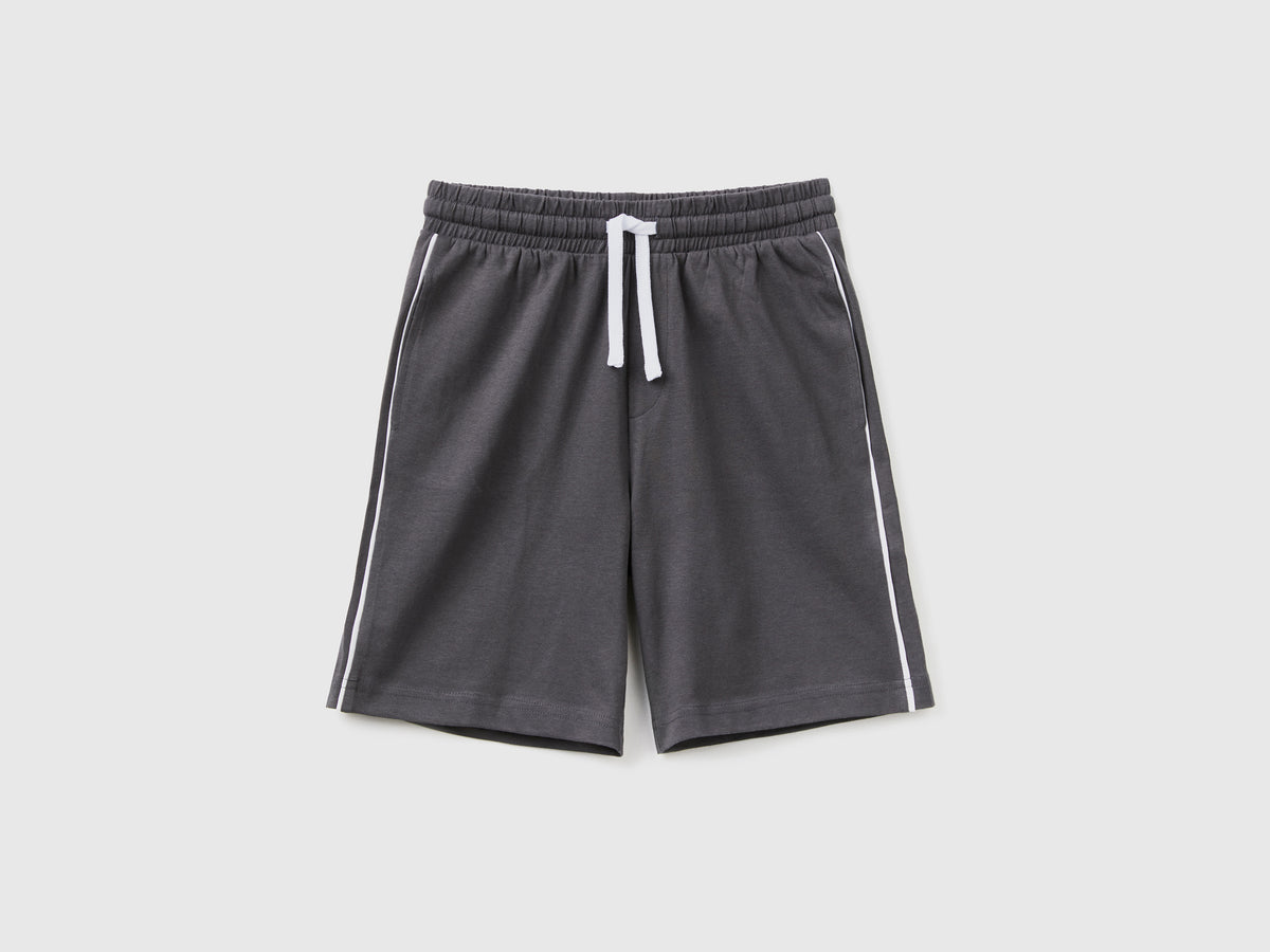 Pantaloni corti in puro cotone