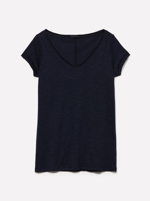 T-shirt con scollo a V e taglio a vivo