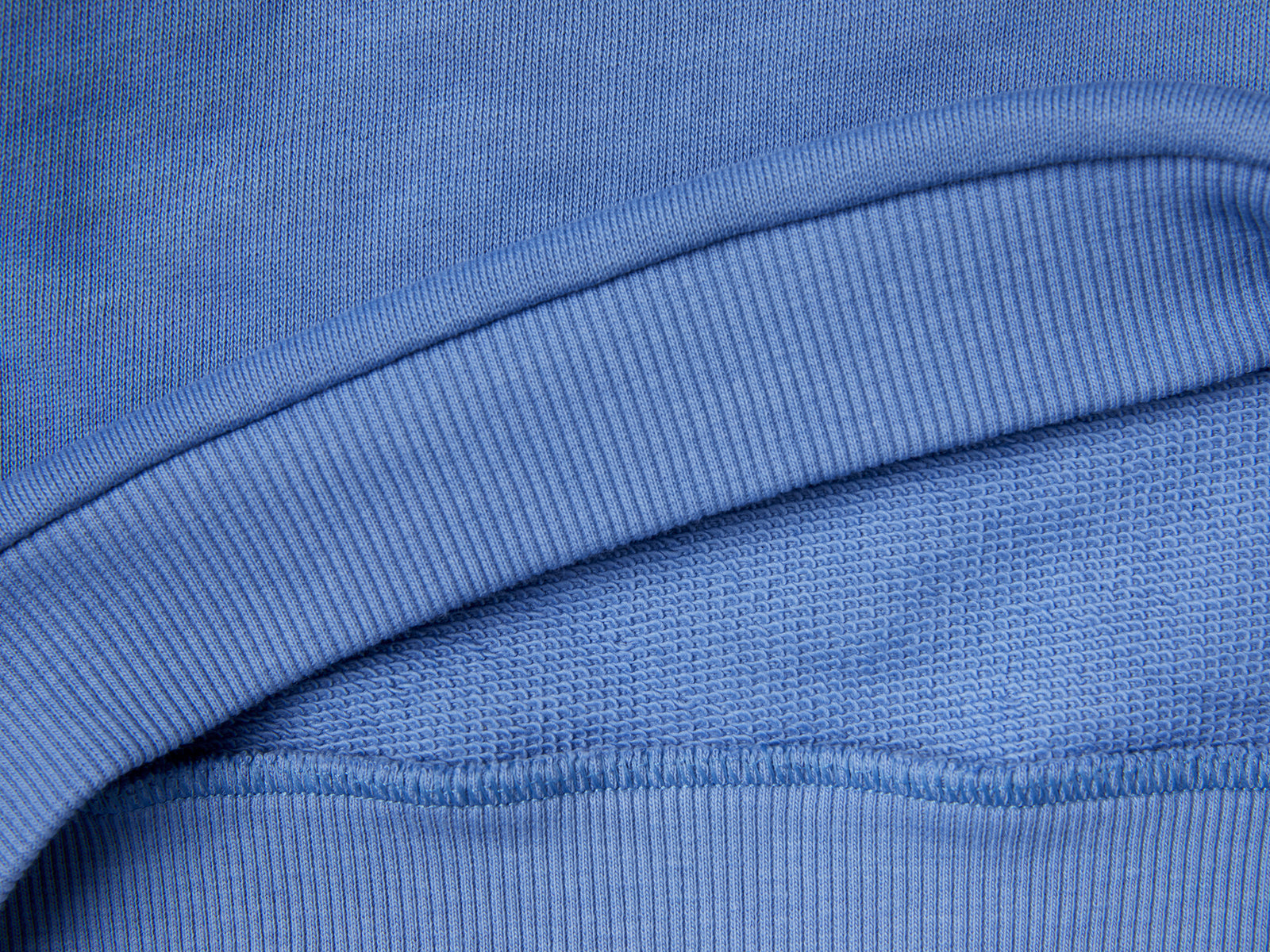 Felpa celeste in cotone bio con stampa glitter da bimba azzurro 2 | Benetton Outlet