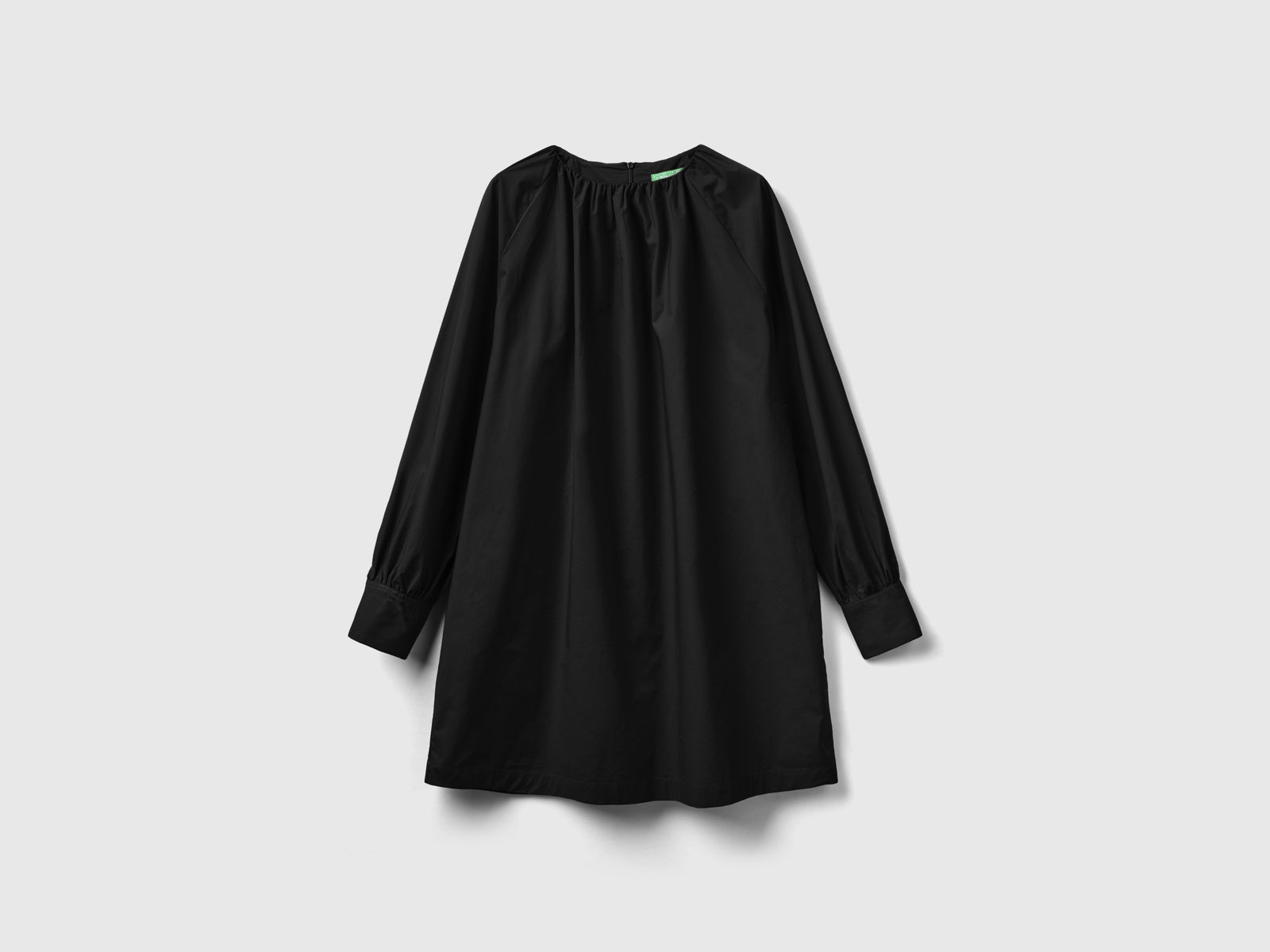 Vestito corto con pieghe sul collo da donna nero | Benetton Outlet