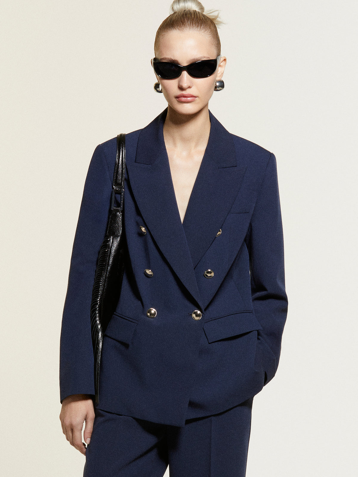 Blazer con bottoni gold
