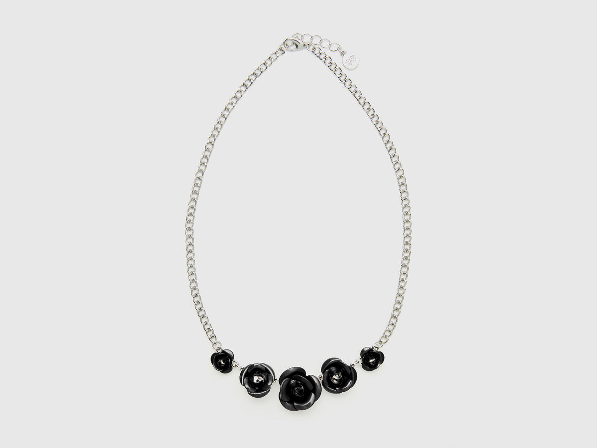 Collana con rose