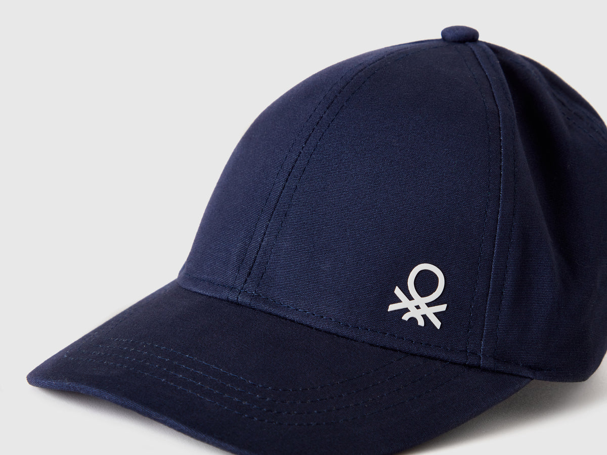 Cappellino con visiera