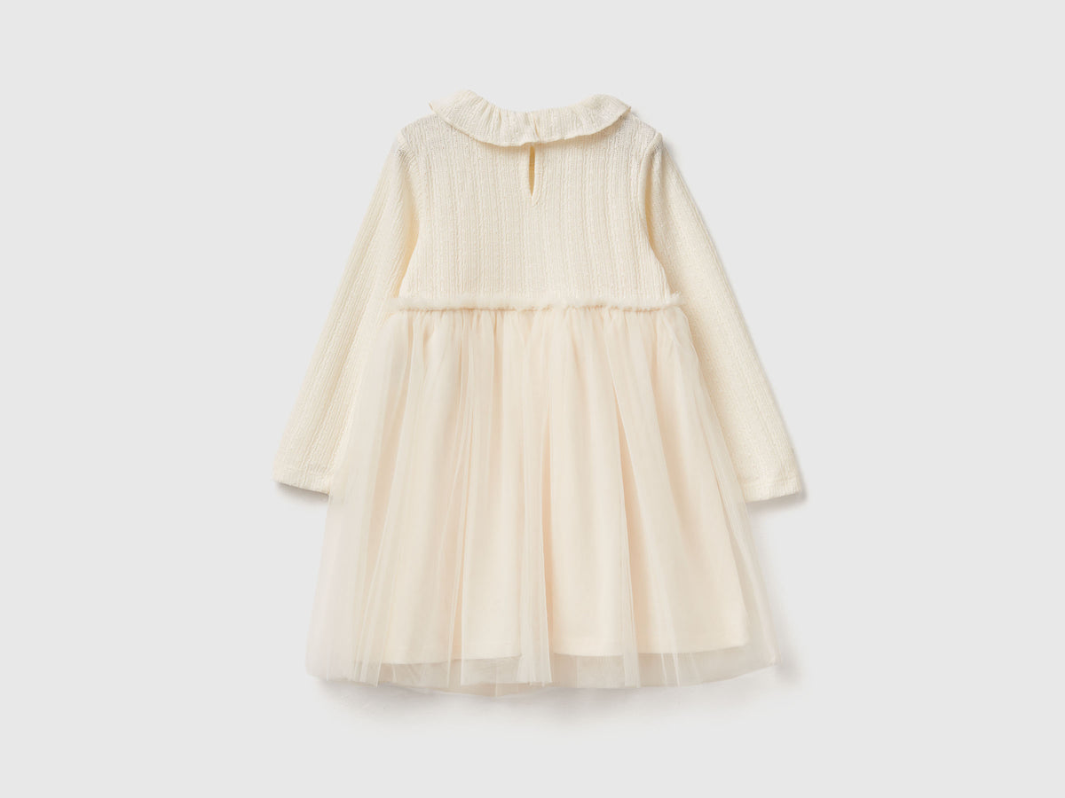 Abito con colletto in tulle