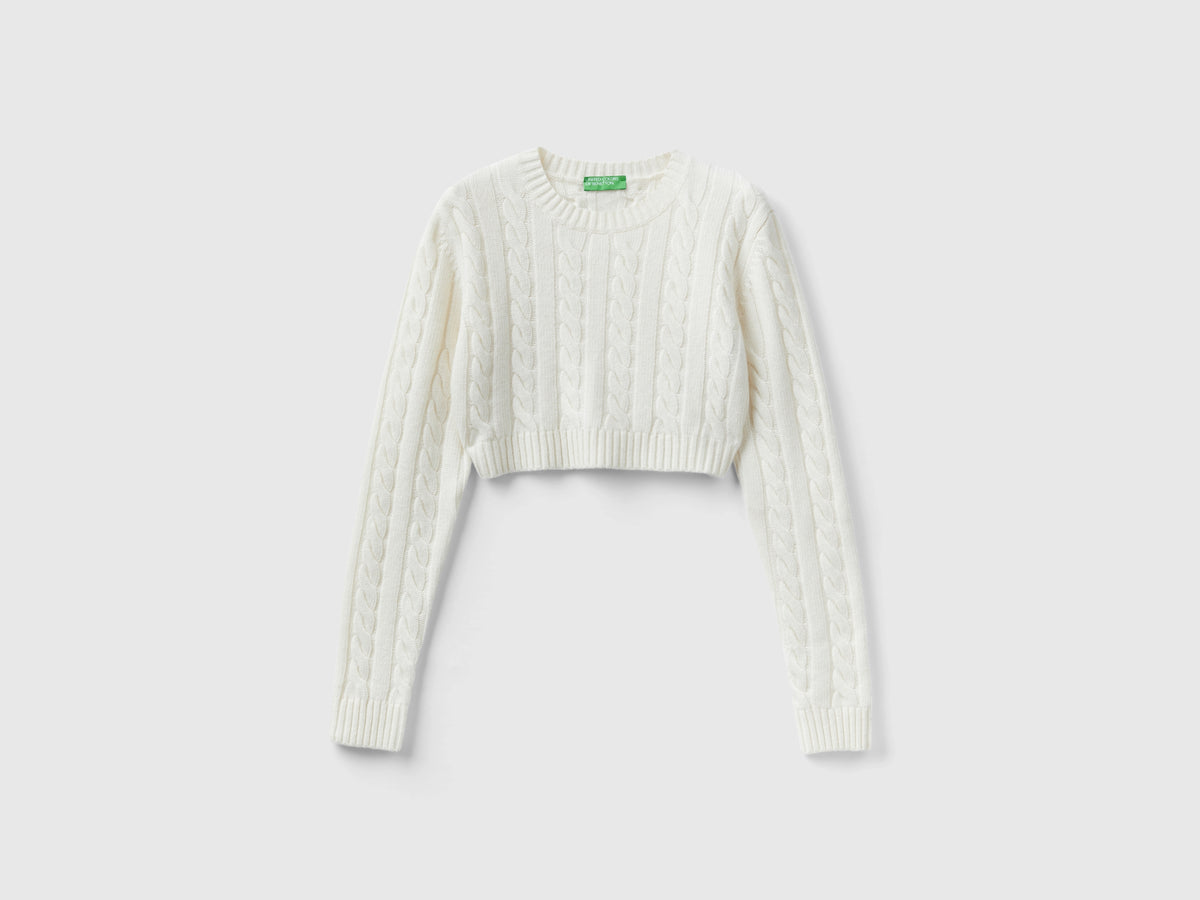 Maglia cropped con trecce